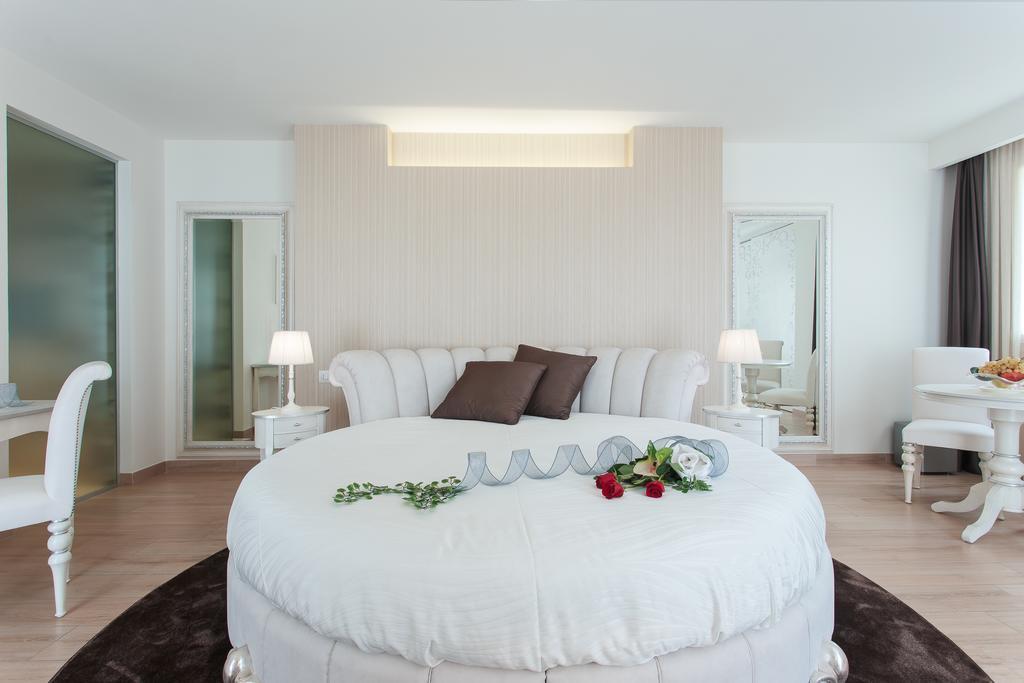 Princier Fine Resort & Spa Rimini Buitenkant foto